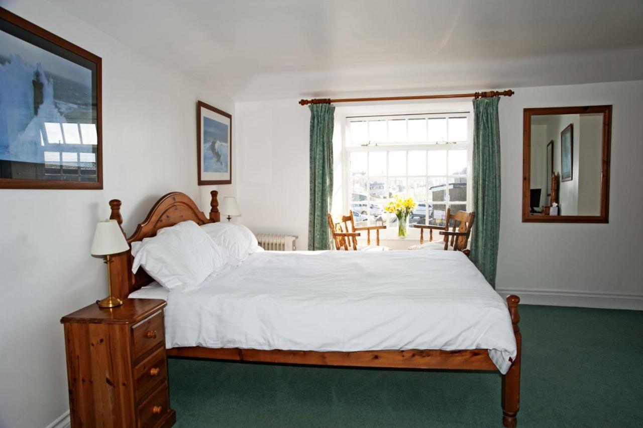 The Swordfish Inn Penzance Buitenkant foto